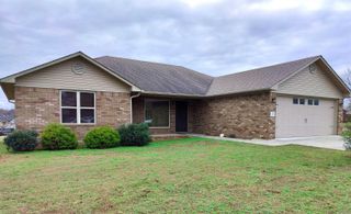 112 PeachTree Drive, Clarksville, AR 72830