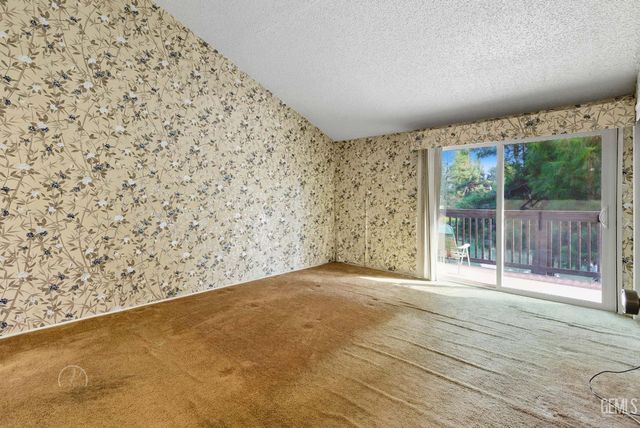 4165 Pinewood Lake Drive, Bakersfield, CA 93309