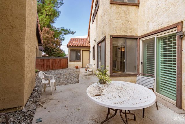 4165 Pinewood Lake Drive, Bakersfield, CA 93309