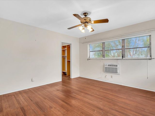 702 S RIVERSIDE Drive, Pompano Beach, FL 33062