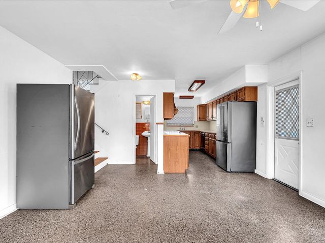 702 S RIVERSIDE Drive, Pompano Beach, FL 33062