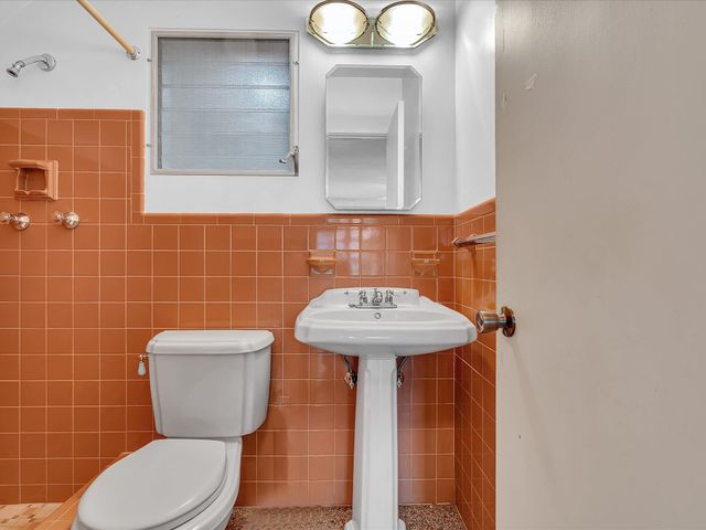 702 S RIVERSIDE Drive, Pompano Beach, FL 33062
