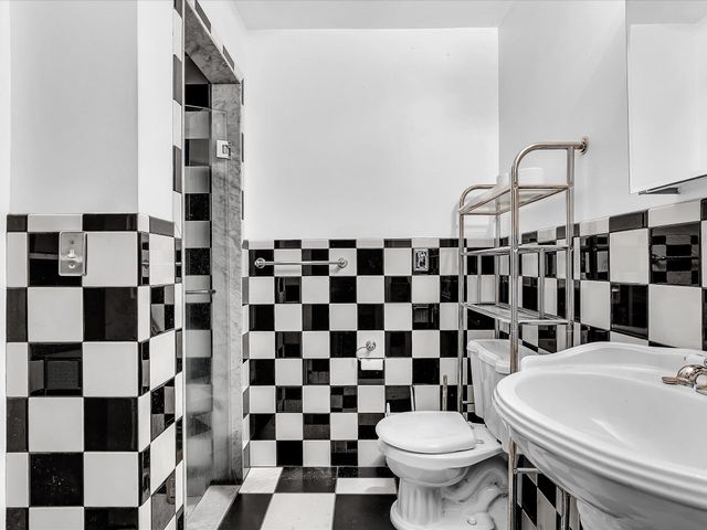 702 S RIVERSIDE Drive, Pompano Beach, FL 33062