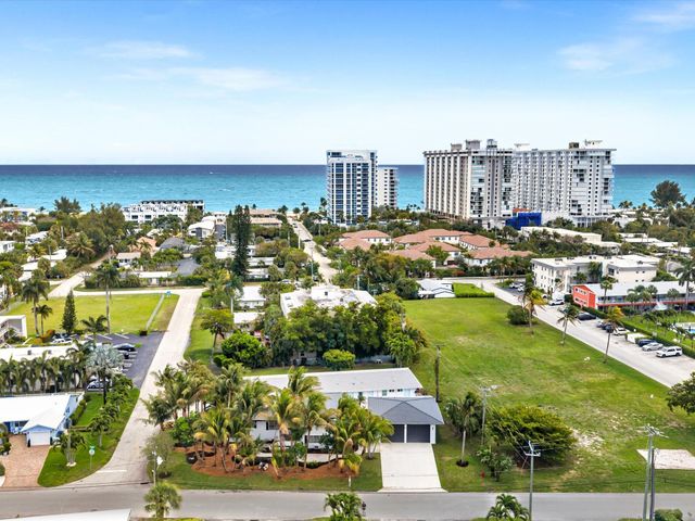 702 S RIVERSIDE Drive, Pompano Beach, FL 33062