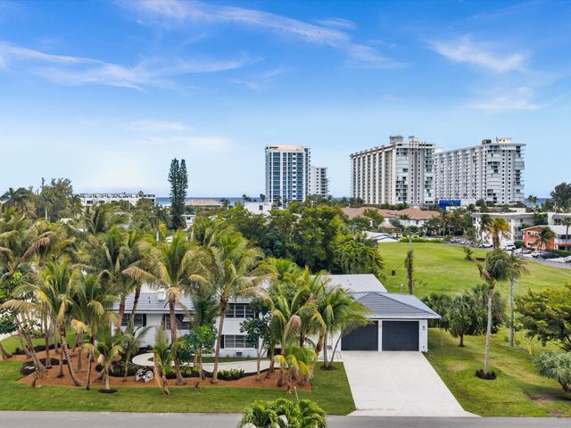 702 S RIVERSIDE Drive, Pompano Beach, FL 33062