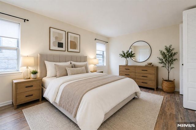 412 68th Street 17, Guttenberg, NJ 07093