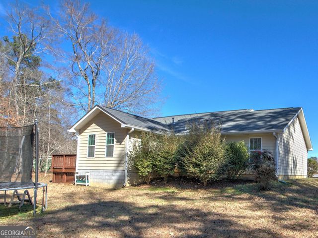 27 Treehouse Trail NE, Rome, GA 30165