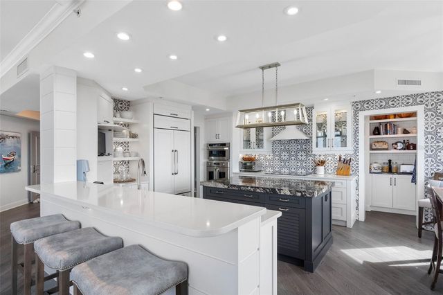 5823 BOWEN DANIEL DRIVE 901, Tampa, FL 33616