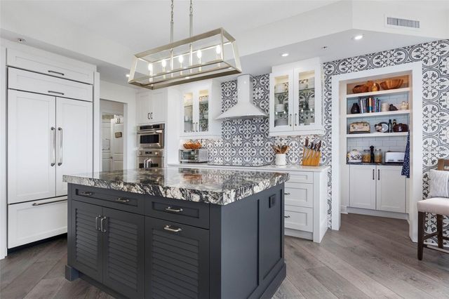 5823 BOWEN DANIEL DRIVE 901, Tampa, FL 33616