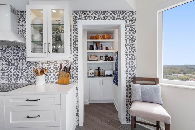 5823 BOWEN DANIEL DRIVE 901, Tampa, FL 33616