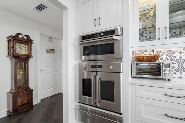 5823 BOWEN DANIEL DRIVE 901, Tampa, FL 33616