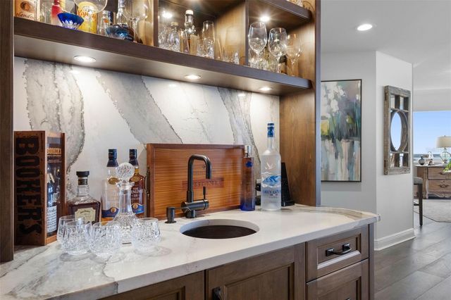 5823 BOWEN DANIEL DRIVE 901, Tampa, FL 33616