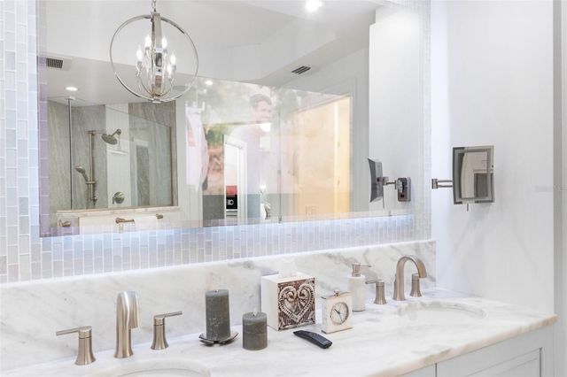 5823 BOWEN DANIEL DRIVE 901, Tampa, FL 33616