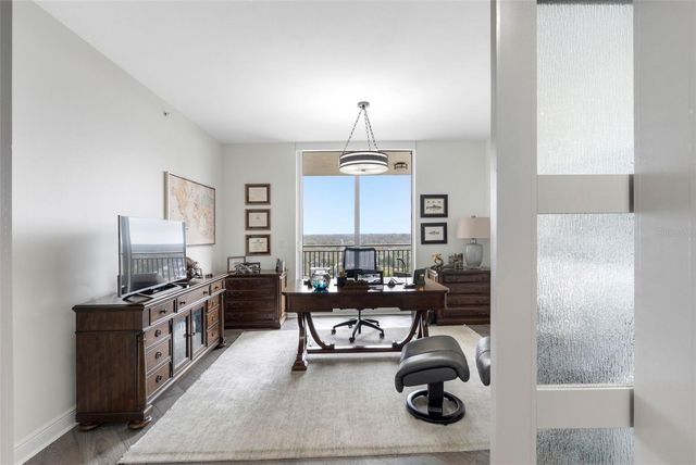 5823 BOWEN DANIEL DRIVE 901, Tampa, FL 33616