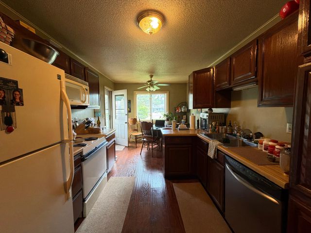 5135 Balmoral Lane, Bloomington, MN 55437