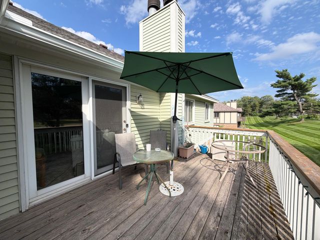 5135 Balmoral Lane, Bloomington, MN 55437