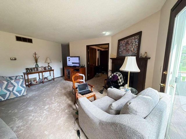 5135 Balmoral Lane, Bloomington, MN 55437