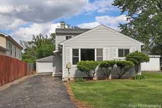 517 Grandview Drive, Round Lake Park, IL 60073