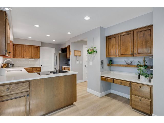 29795 Sw JACKSON Way, Wilsonville, OR 97070