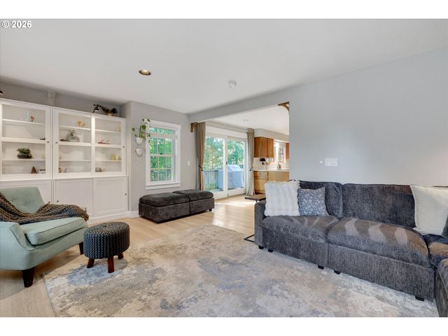 29795 Sw JACKSON Way, Wilsonville, OR 97070