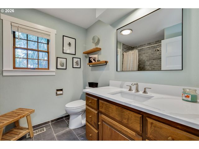 29795 Sw JACKSON Way, Wilsonville, OR 97070