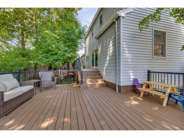 29795 Sw JACKSON Way, Wilsonville, OR 97070