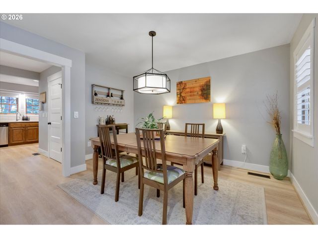 29795 Sw JACKSON Way, Wilsonville, OR 97070