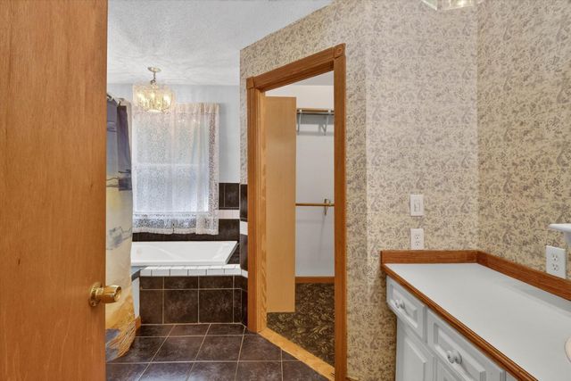 4325 W Tyler Road, Arcada Twp, MI 48801