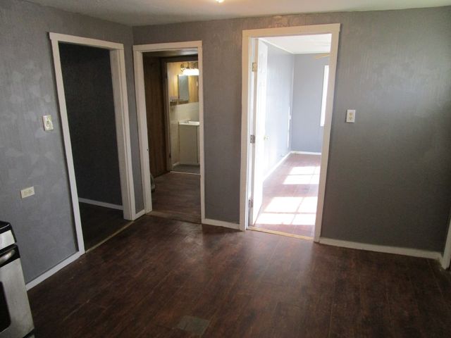 905 Wallis Avenue, Santa Anna, TX 76878