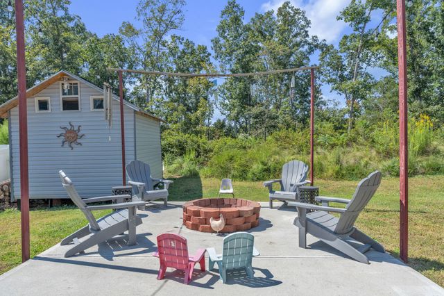 405 Fenwick Drive, Woodruff, SC 29388