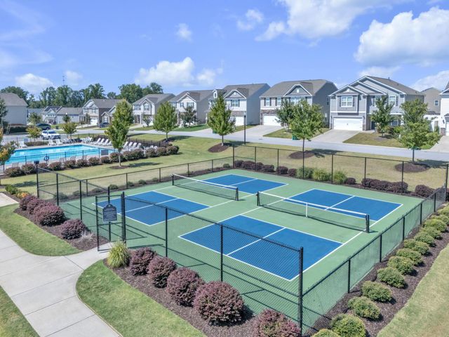 405 Fenwick Drive, Woodruff, SC 29388