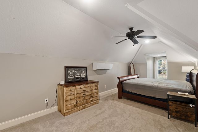 11 W Donnington Ct., Hattiesburg, MS 39402