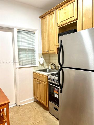 1561 Lenox Ave 9, Miami Beach, FL 33139