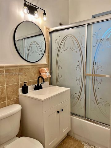 1561 Lenox Ave 9, Miami Beach, FL 33139