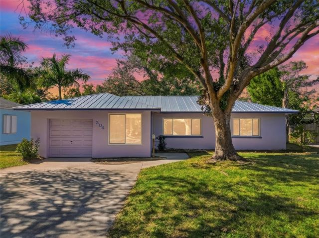204 22ND STREET W, Bradenton, FL 34205