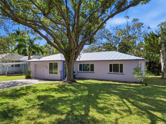 204 22ND STREET W, Bradenton, FL 34205