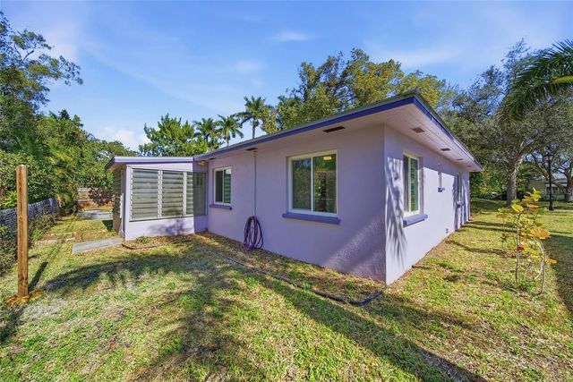 204 22ND STREET W, Bradenton, FL 34205