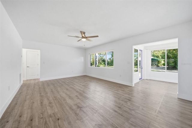 204 22ND STREET W, Bradenton, FL 34205