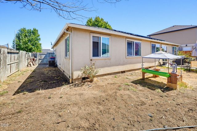 7321 Juniper Court, White City, OR 97503
