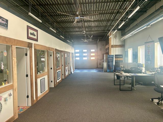 610 Anthony Trail, Northbrook, IL 60062