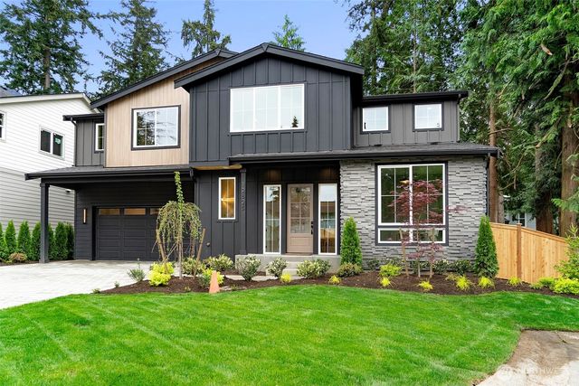 12825 NE 78th Place, Kirkland, WA 98033