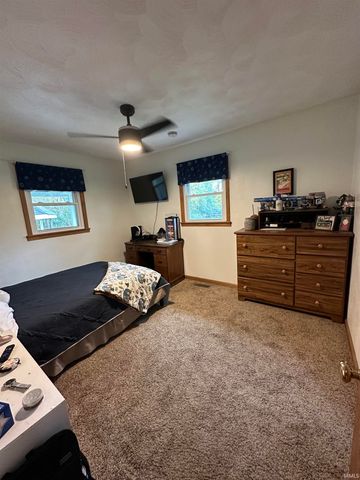 1863 S Lakeview Estate, Wabash, IN 46992