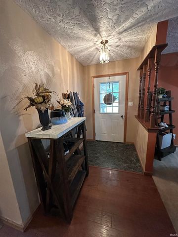 1863 S Lakeview Estate, Wabash, IN 46992