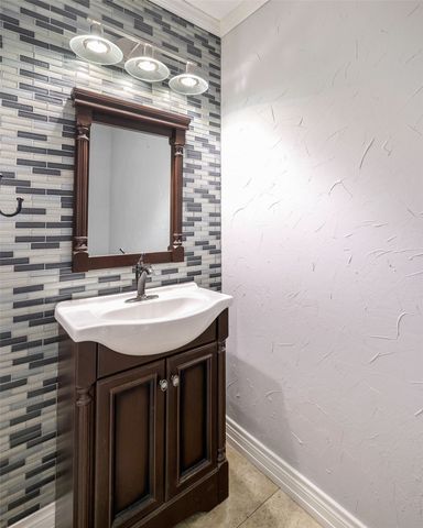11278 Jackson Road, Krum, TX 76249