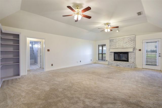 11278 Jackson Road, Krum, TX 76249