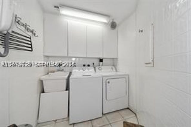 7080 NW 82nd Ter, Parkland, FL 33067