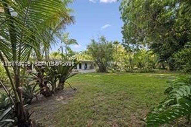 7080 NW 82nd Ter, Parkland, FL 33067