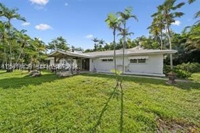 7080 NW 82nd Ter, Parkland, FL 33067