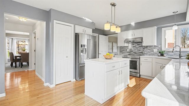 1829 Michelle Court, Ann Arbor, MI 48105