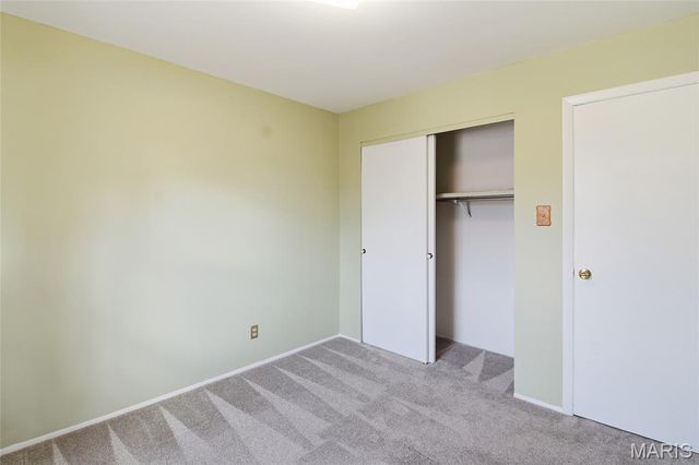 514 Stephanie Lane, Manchester, MO 63011